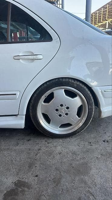 Mercedes-Benz E-Class: 2000 г., 5.5 л, Автомат, Седан — 4
