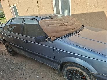 Продажа авто: Volkswagen Passat: 1993 г., 1.8 л, Механика, Бензин, Седан — 2
