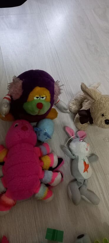 Продаю мягкие игрушки б/у