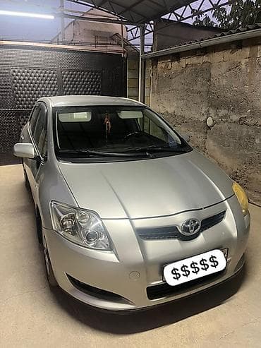 тайота из: Toyota Auris: 2007 г., 1.6 л, Механика, Бензин, Хэтчбэк — 2