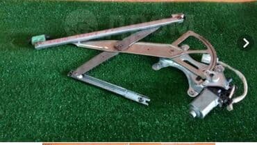 Уплотнитель двери Передняя левая Lexus