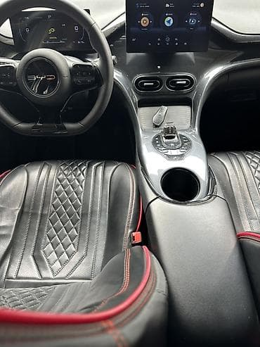 one stop: BYD E2: 2023 г., Автомат, Электромобиль, Кроссовер — 7
