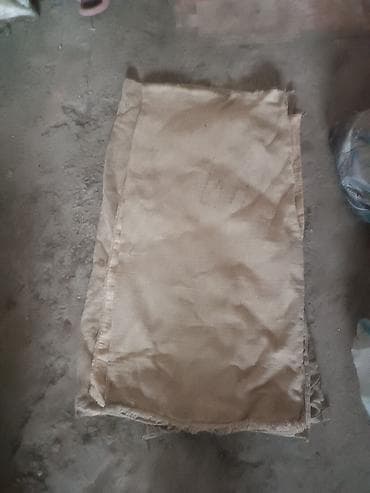 Продаю мешки из мешковины цена договорная