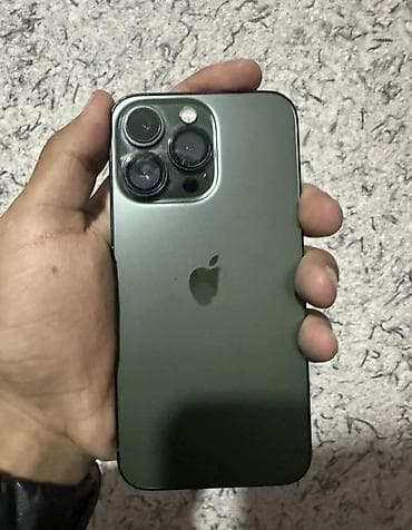 apple 13 бу: IPhone 13 Pro, Б/у, 256 ГБ, Alpine Green, Защитное стекло, Чехол, 85 % — 1