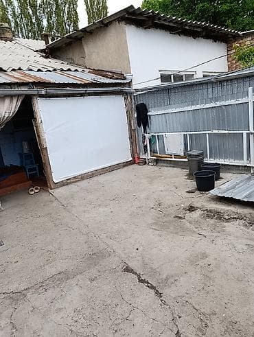 дом город кара балта: Продается 2х комнатная квартира барачного типа. Имеется собственная — 3