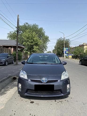 ключ на приус: Toyota Prius: 2011 г., Автомат, Гибрид — 2