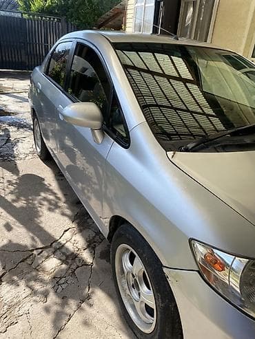 Транспорт: Honda Fit Aria: 2003 г., 1.3 л — 3