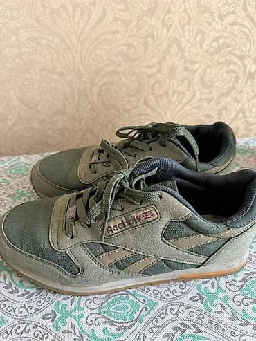 спортивные женские: Мужские кроссовки, 42, Reebok, Б/у, цвет - Зеленый — 1