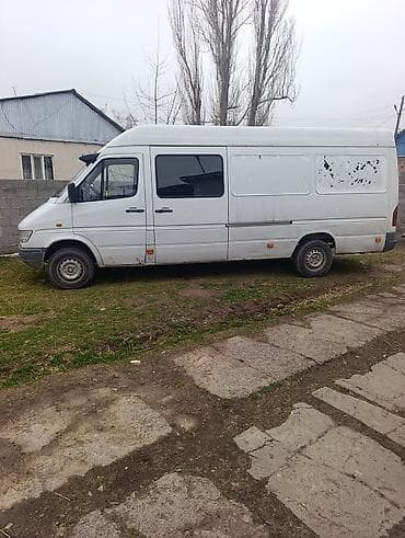 бартобой спринтер: Легкий грузовик, Mercedes-Benz — 3