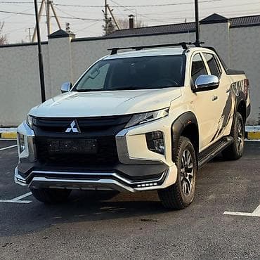 es 2019: Mitsubishi L200: 2023 г., 2.4 л, Ручные, Газ, Пикап — 2