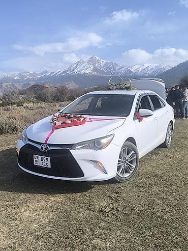 Toyota Camry: 2018 г., 2.5 л, Автомат, Бензин, Седан — 8