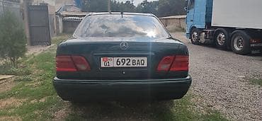 Mercedes-Benz E-Class: 1997 г., 2.3 л, Механика, Бензин, Седан — 8