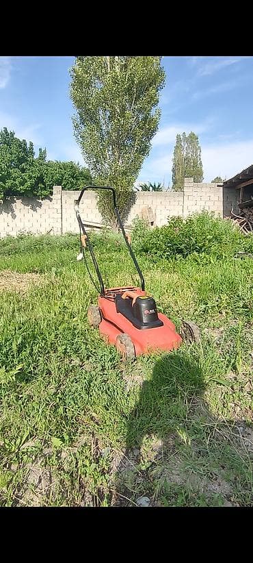 Газонокосилки: Сдаю в аренду электрическую газонокосилку. хорошо косит траву — 2