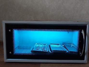 мед инструмент: Бактерицидный шкаф для хранения стерильных инструментов «Ультра-Лайт» — 1