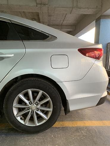Hyundai Sonata: 2019 г., 2 л, Автомат, Бензин, Седан — 4