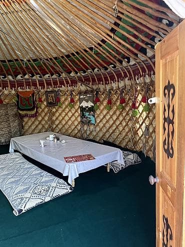 иссык куль туры: Юрточный кемпинг на Иссык-Куле, Балыкчы, Почасово, 8 мест, Питание: За отдельную плату — 4