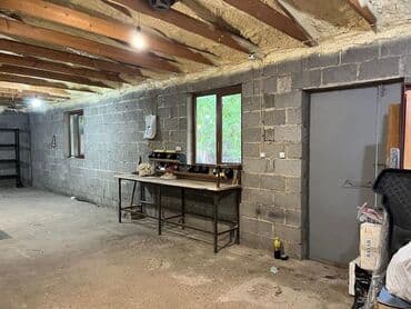 мини цех надом: Ак - Орго ж\м Сдается склад, мастерская Площадь: 80м2 Наземный — 2