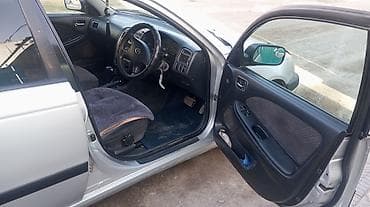 панель 211: Toyota Avensis: 2002 г., 1.8 л, Автомат, Бензин, Седан — 7