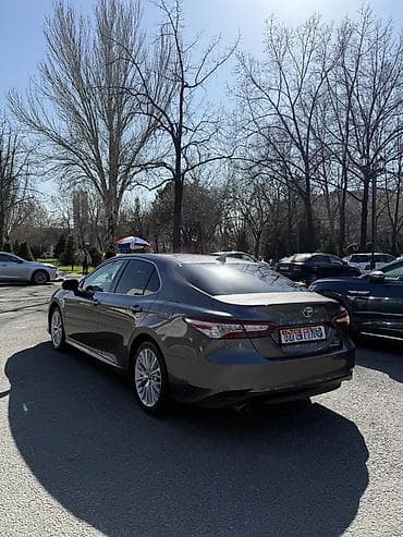 Унаа сатуу: Toyota Camry: 2019 г., 2.5 л, Вариатор, Гибрид, Седан — 6