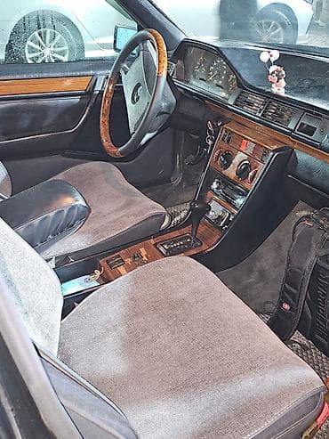 124 волчок: Mercedes-Benz W124: 1992 г., 2.3 л, Автомат, Бензин, Седан — 8