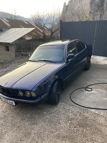 киа к5 2023: BMW 5 series: 1990 г., 2.5 л, Механика, Бензин, Седан — 1