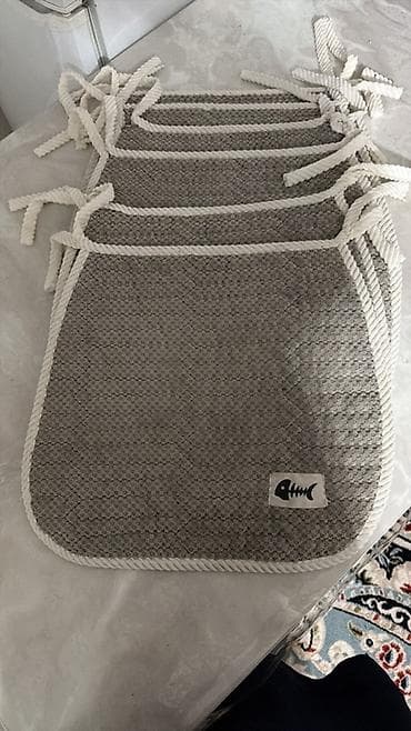 Набор сидушек/подушек на стулья (6 шт.) - Форма: прямоугольная с