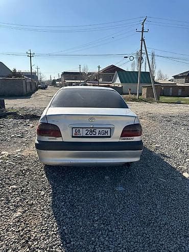 rav4 2004: Toyota Avensis: 2000 г., 2 л, Ручные, Бензин, Седан — 3