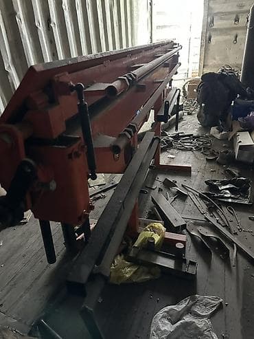 станина: Листогибочный станок без ЧПУ — 1