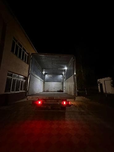 Транспорт: Жүк ташуучу унаа, Mercedes-Benz, Стандарт, Колдонулган — 7