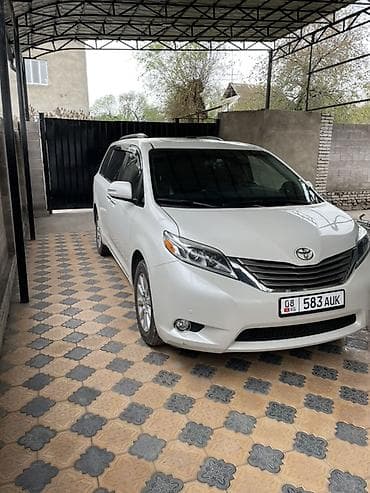 Toyota Sienna: 2015 г., 3.5 л, Автомат, Газ, Минивэн