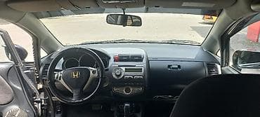 рейка на хонда фит: Honda Jazz: 2007 г., 1.4 л, Вариатор, Бензин, Хэтчбэк — 3