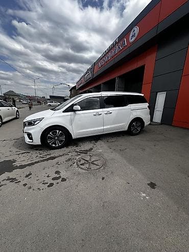 бампер 210 универсал: Kia Carnival: 2018 г., 2.2 л, Автомат, Дизель, Минивэн — 4