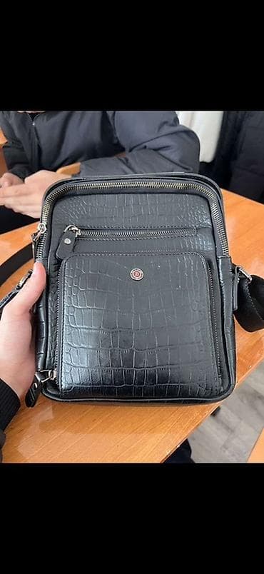 кожаные сумки мужские: Барсетка бутун срочная цена 2500, звоните на — 1