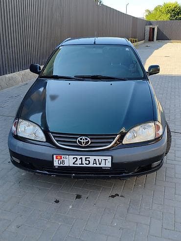 Транспорт: Toyota Avensis: 2002 г., 1.8 л, Механика, Дизель, Седан — 2