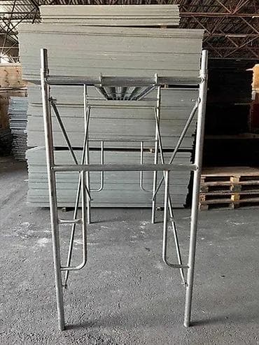 Аренда инструментов: Сдам в аренду Строительные леса, Отбойные молотки — 1