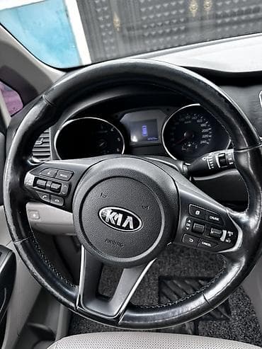 вмв 318: Kia Carnival: 2019 г., 2.2 л, Автомат, Дизель, Минивэн — 9