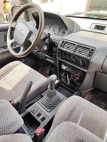 Унаа сатуу: Mitsubishi Space Wagon: 1995 г., 1.8 л, Кол менен иштөөчү, Бензин, Вэн/Минивэн — 10