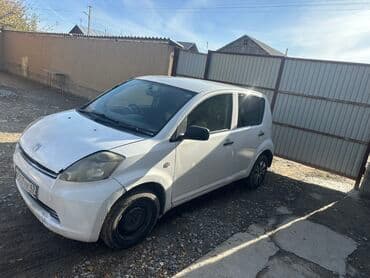 продаю или меняю с доплатой: Toyota Passo: 2005 г., Автомат, Бензин, Хетчбек — 2