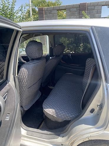 Транспорт: Suzuki Liana: 2003 г., 1.6 л, Механика, Бензин, Хэтчбэк — 6