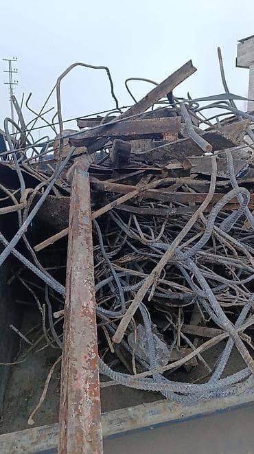 Лом черного металла (арматура/прокат) - Фракции: арматура рифленая и