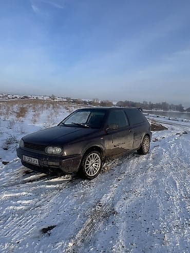 echo platz: Volkswagen Golf: 1994 г., Хэтчбэк — 4