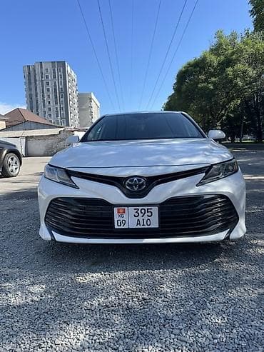byd tang: Toyota Camry: 2019 г., 2.5 л, Автомат, Гибрид, Седан — 1