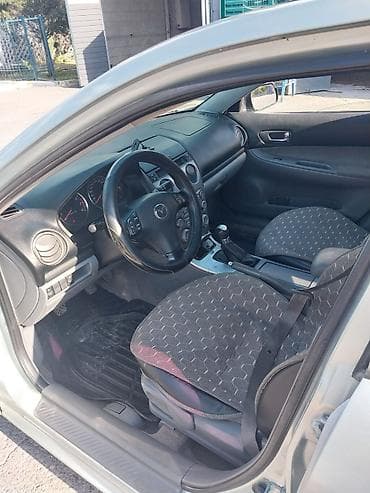 corolla 2016: Mazda 6: 2002 г., 1.8 л, Механика, Бензин, Хэтчбэк — 6