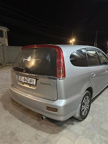 кузов стрим: Honda Stream: 2002 г., Автомат, Бензин, Минивэн — 10