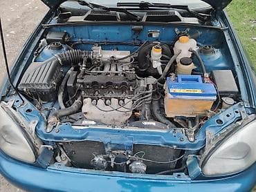 Продажа авто: Daewoo Lanos: 1999 г., 1.5 л, Ручные, Бензин, Седан — 5