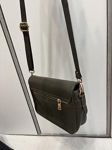 apple whatch: Сумка через плечо (кросс-боди), темно‑оливковый цвет. - Материал — 4