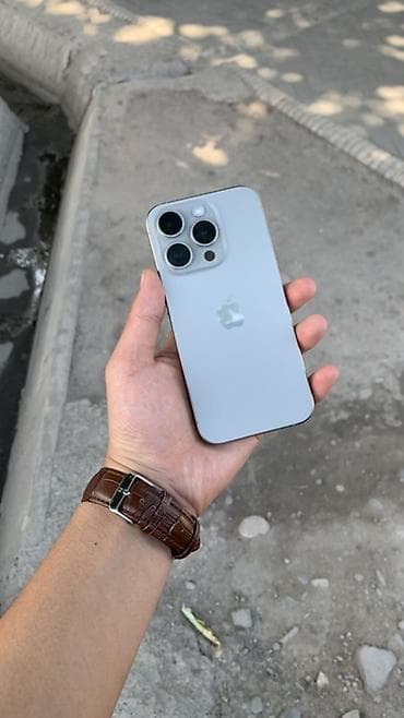 ayfon 15 pro: IPhone 15 Pro, Б/у, 256 ГБ, Серебристый — 1