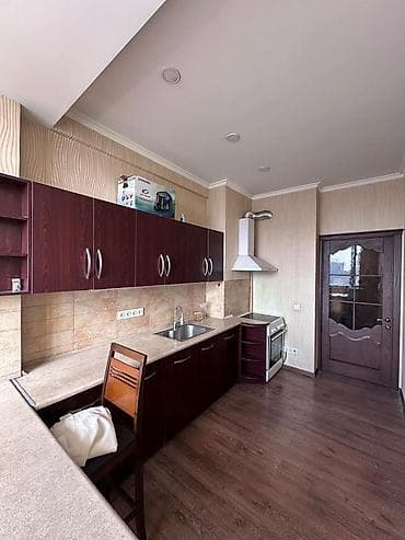 red centr: 2 комнаты, 70 м², 11 этаж, Евроремонт — 2