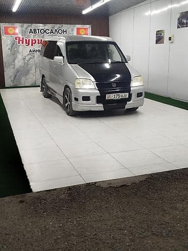 Транспорт: Honda Stepwgn: 2001 г., 2 л, Автомат, Бензин, Минивэн — 1