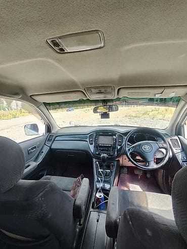 Toyota Kluger: 2001 г., 2.4 л, Автомат, Бензин, Кроссовер — 5